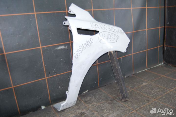 Крыло переднее правое - Kia Rio 3