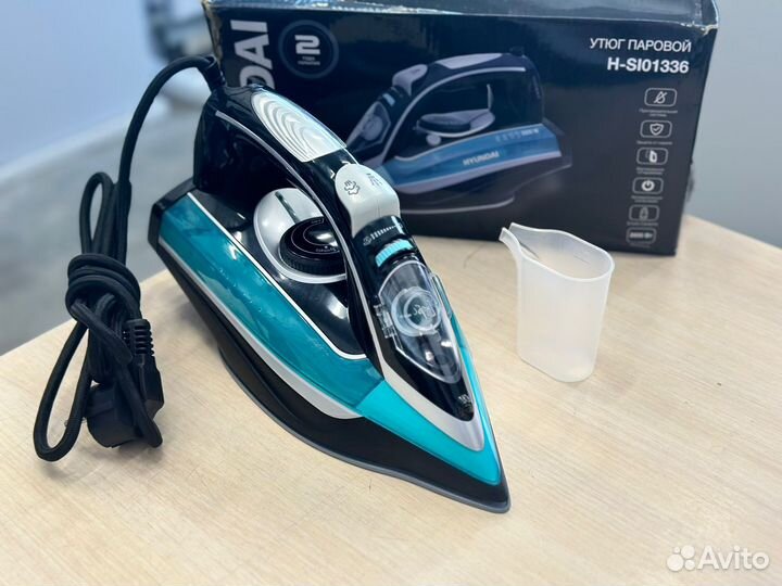 Утюг Hyundai H-SI01336