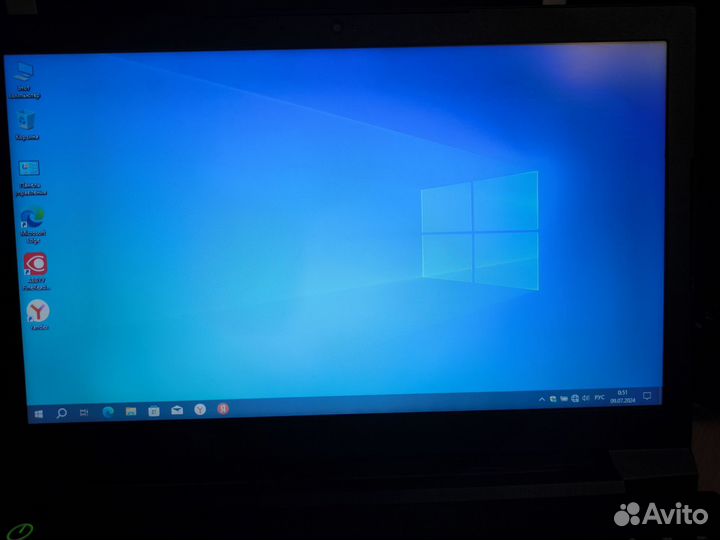 Ноутбук Lenovo v310-15ISK