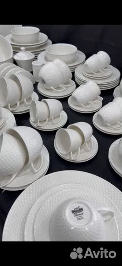 Сервиз чайно столовой посуды на 12 персон Lefard