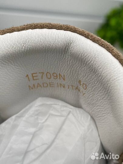 Кеды Prada на весну новинка