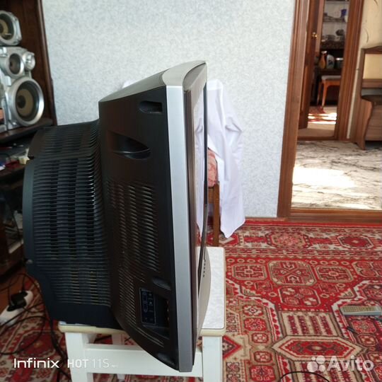 Продам телевизор бу