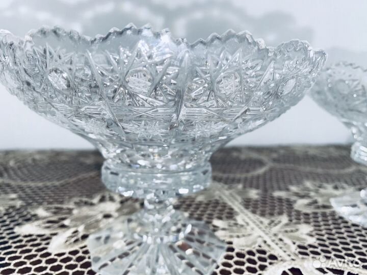 Хрустальные вазы малые