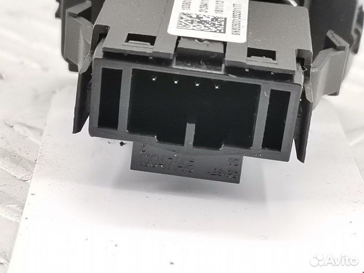 Кнопка для Volvo S60 2