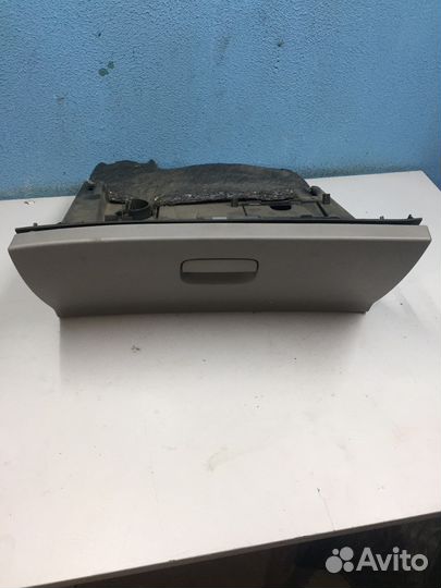 Бардачок peugeot 308