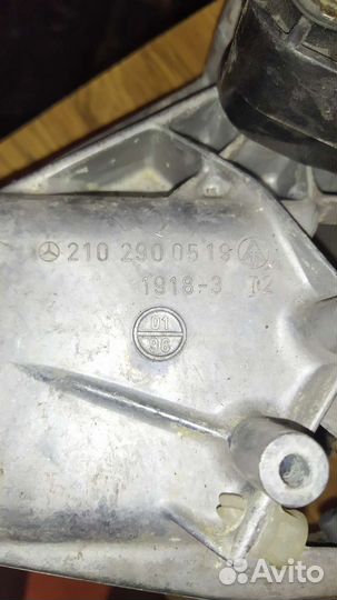 Педальный узел на Мерседес w 210