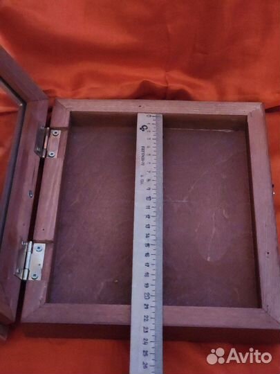 Киот книжка рамка для картины иконы. 26 на 22