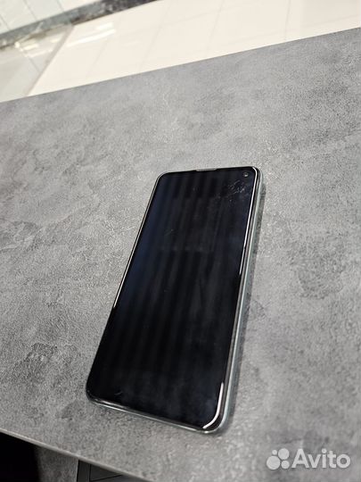 Samsung galaxy s10e