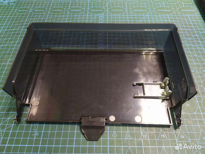 Крышка лотка подачи Kyocera 1040 302M209110