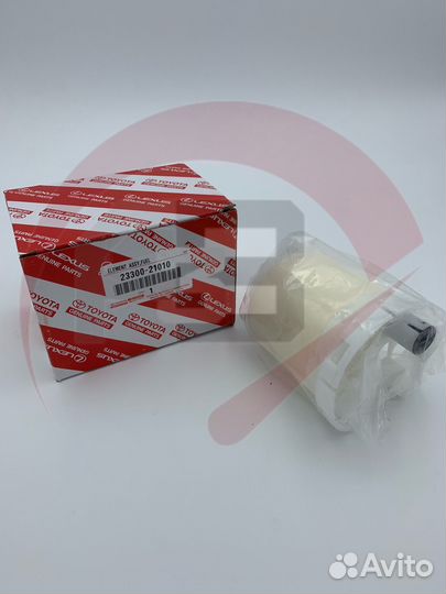 Топливный фильтр 2330021010 Toyota Lexus