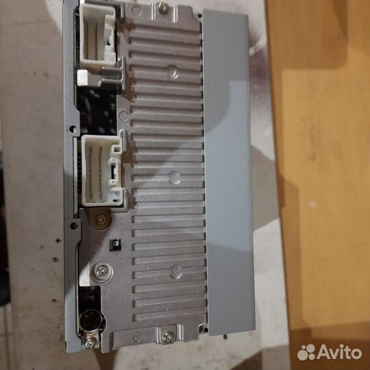 Магнитола на mitsubishi pajero 4