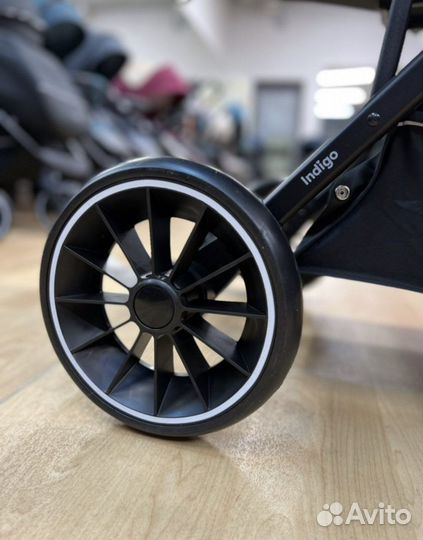 Коляска прогулочная