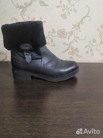 Ботинки женские зимние 38 размера
