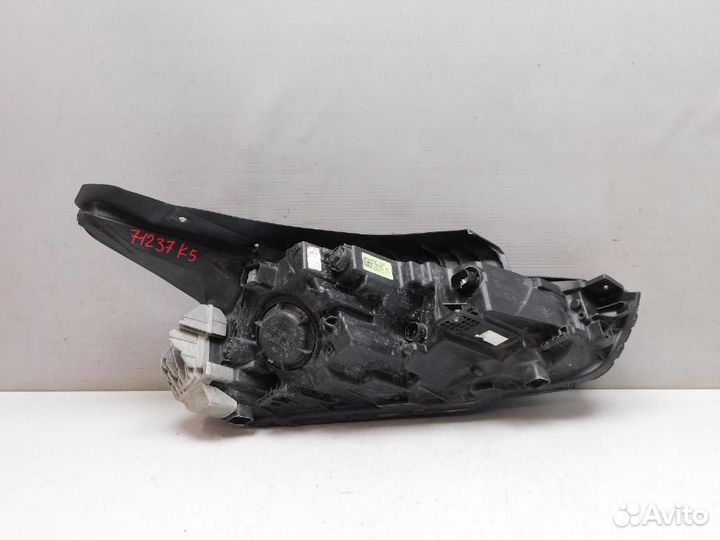 Фара левая Kia K5