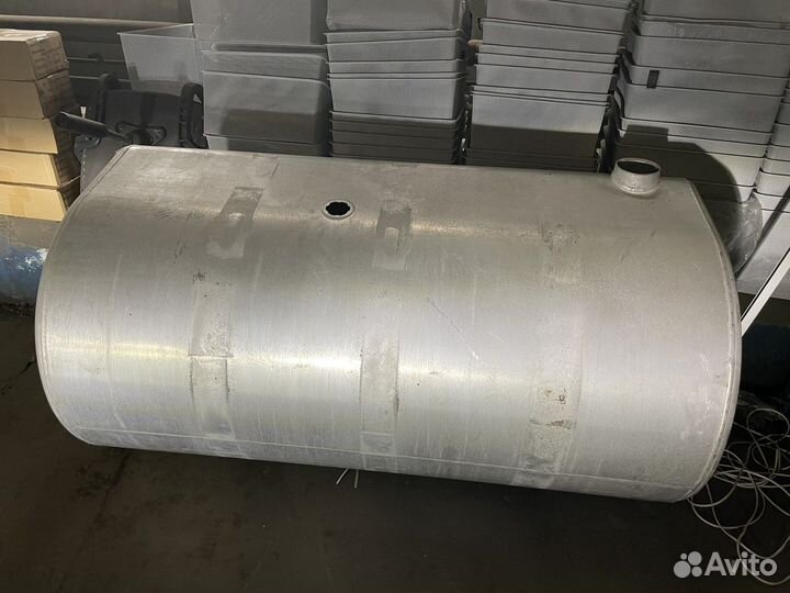 Бензобак фуры рено