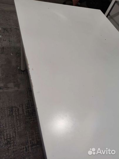 Письменный стол IKEA