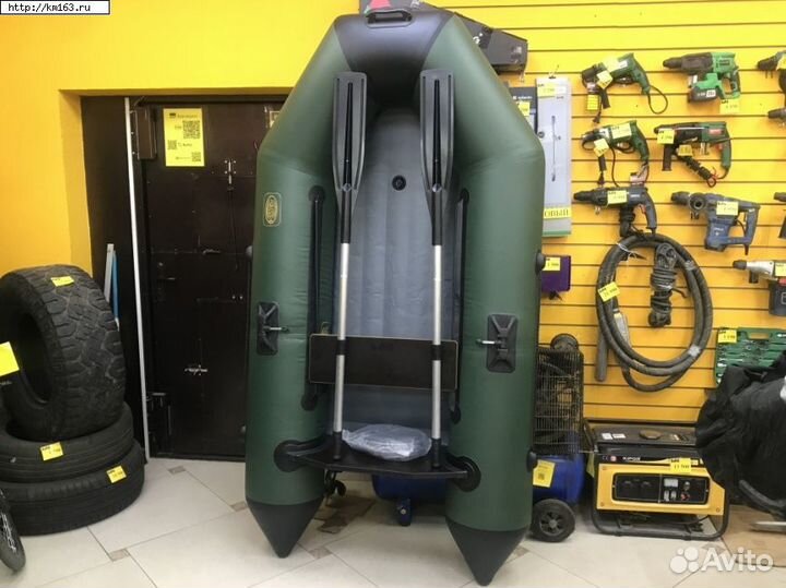 Надувная лодка пвх с транцем Улов 2200