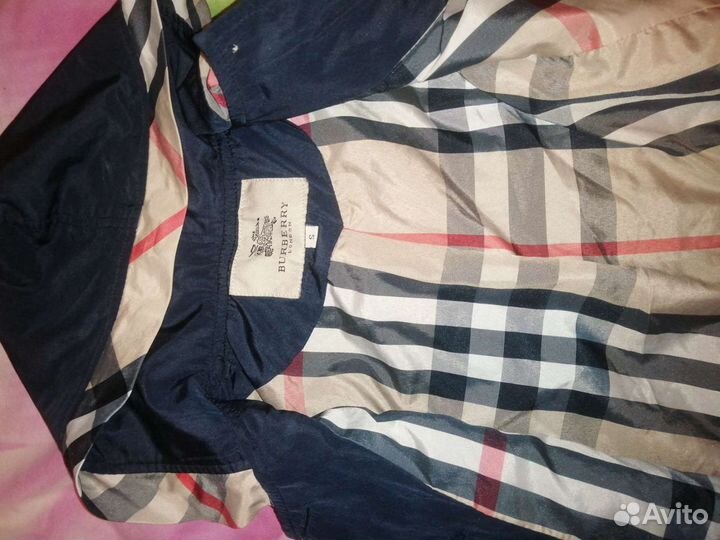 Ветровка для девочки