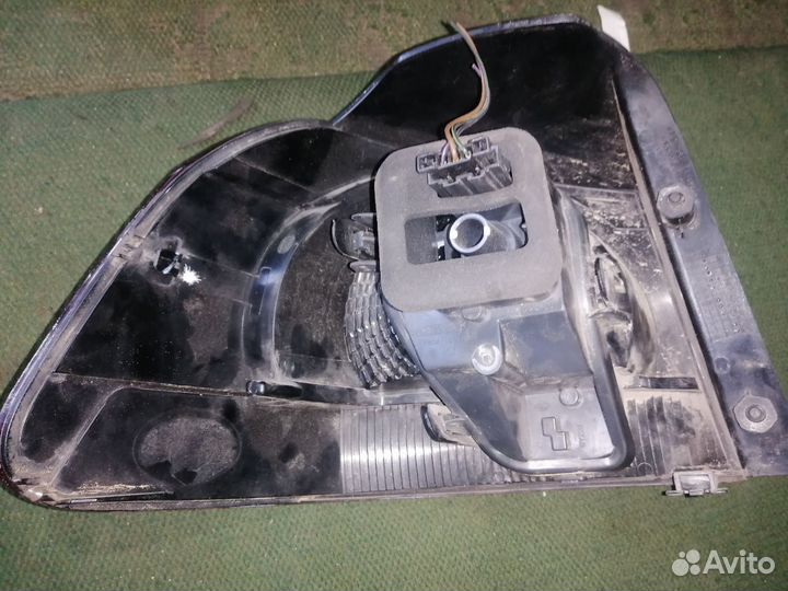 Задний правый фонарь Volkswagen Golf 6