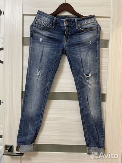 Джинсы colins