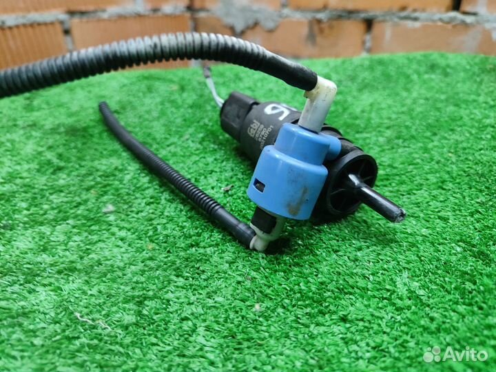 Моторчик омывателя Volkswagen Touareg 7L