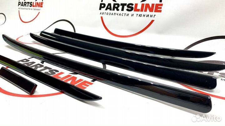 Молдинги дверей и панели Приора 2 черный лак 00562