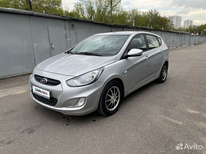 Hyundai Solaris 1.6 AT, 2012, 217 547 км