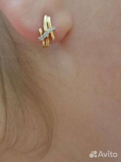 Золотые серьги с бриллиантами