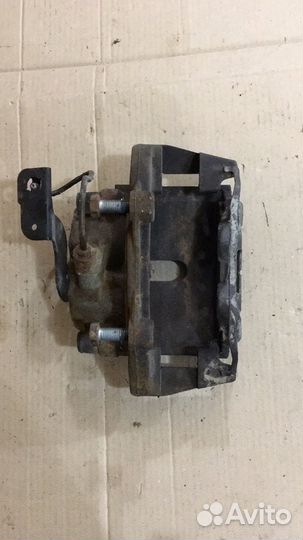 Суппорт тормозной пер. левый Mercedes w220 4 matic