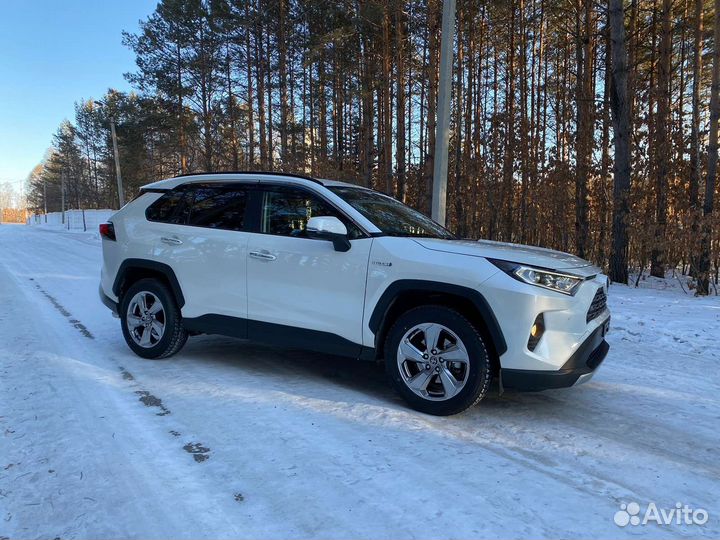 Toyota RAV4 2.5 AT, 2019, 24 000 км