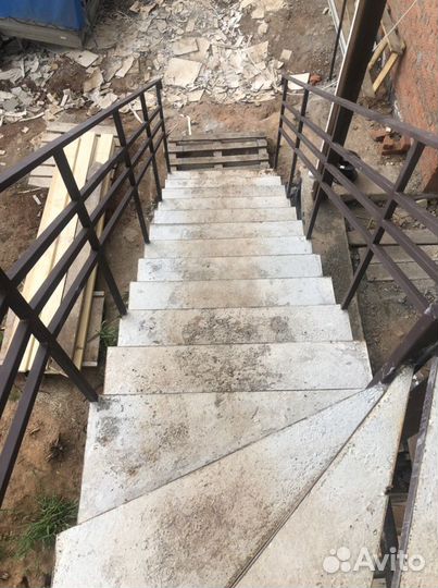 Входная группа из металла