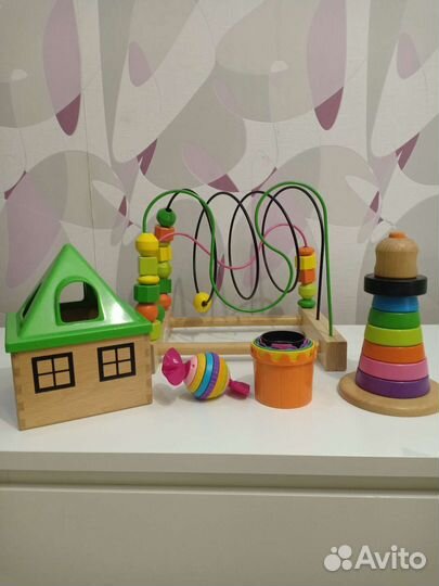 Развивающие игрушки пакетом