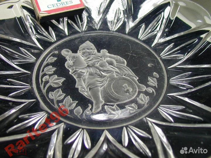 Тарелка с изображением Гамбринуса