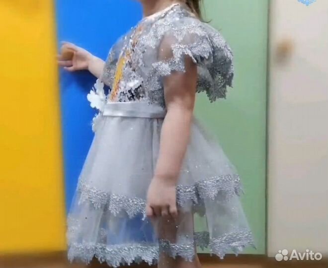 Платье снежинки 92
