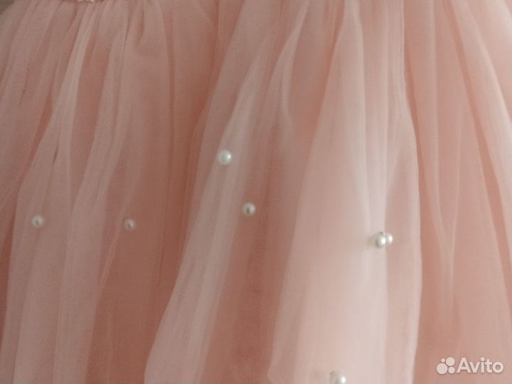 Платье праздничное