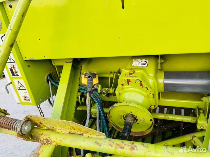 Пресс-подборщик Claas Rollant, 1995