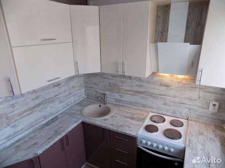 Мебельный щит (кухонный фартук) сосна Монрепо 2м