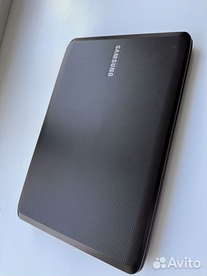 Ноутбук samsung r530
