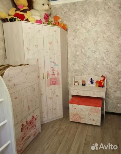 Детская мебель для девочки