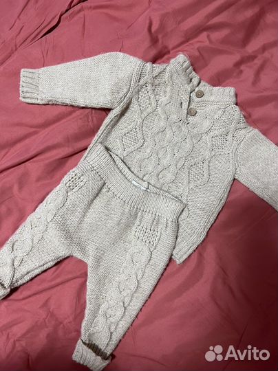 Вязанный костюм детский