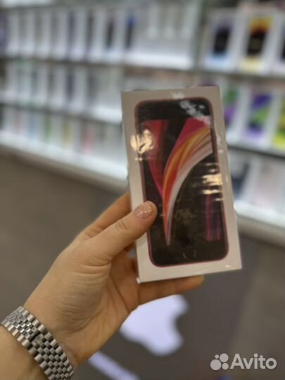 iPhone SE (2020), 128 ГБ