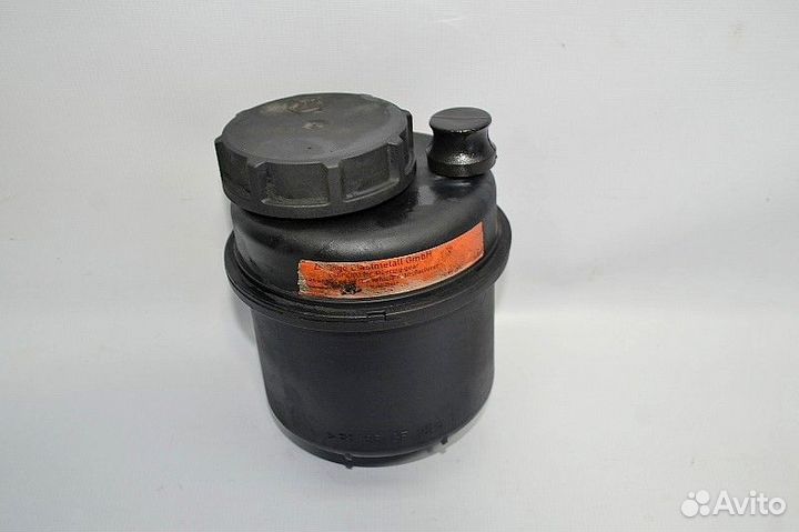Масляный бачок гидроусилителя руля renault trucks