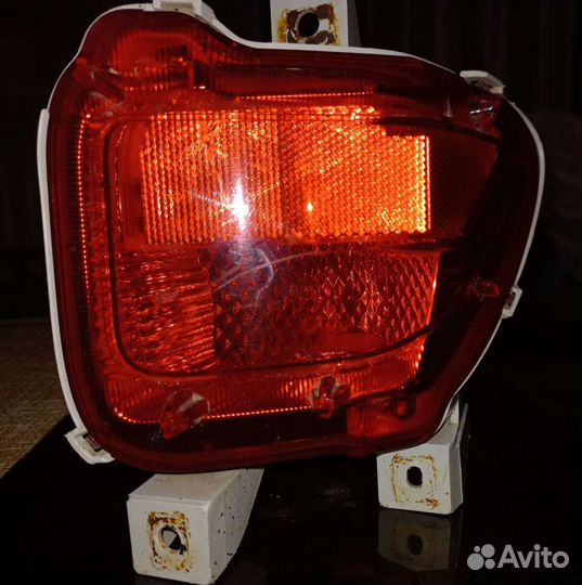 Фонарь противотуманный задний toyota рав4