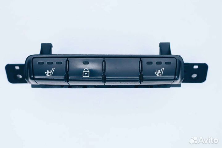 Кнопка подогрева сидений KIA Ceed JD 93700A2010