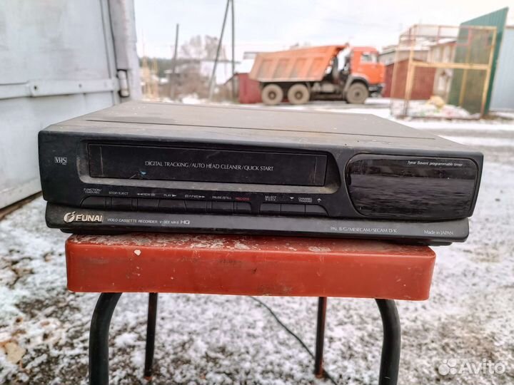 Видеомагнитофон funai