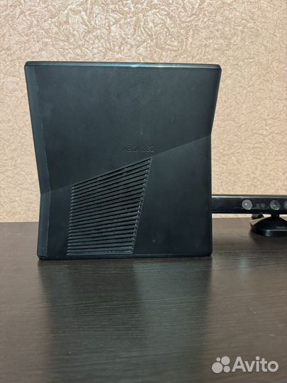 Xbox 360 slim freeboot 500 GB