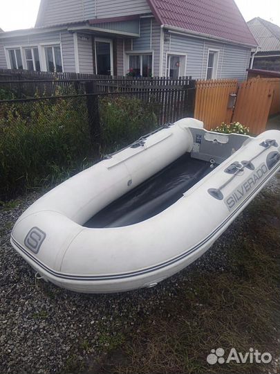 Лодка Сильверадо 30s