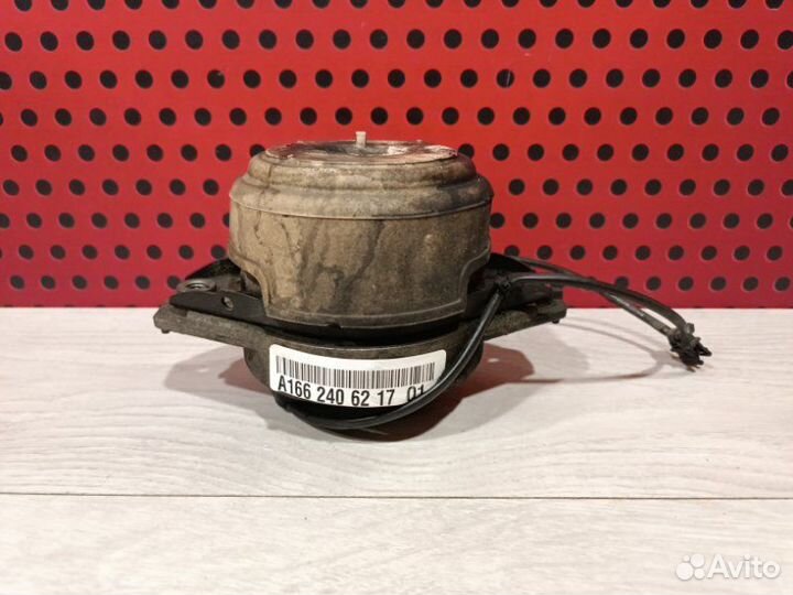 Подушка двигателя Mercedes-Benz Ml W166 2014