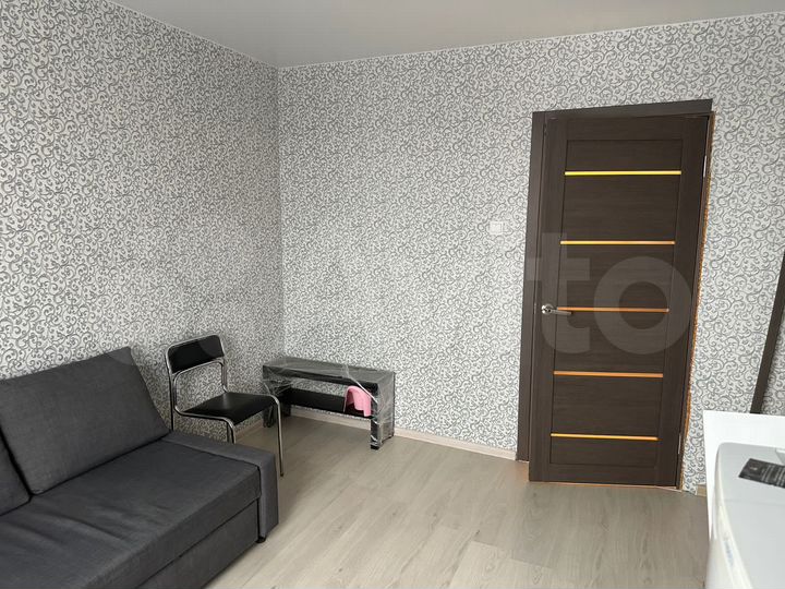 2-к. квартира, 52 м², 6/9 эт.