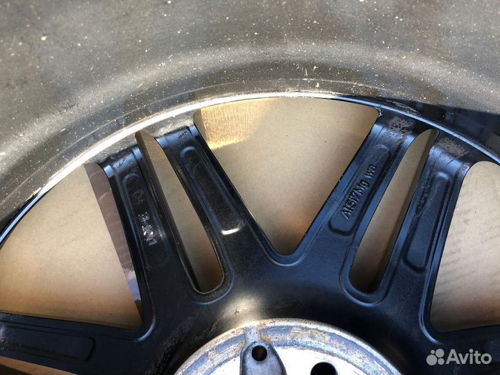 Оригинальный диск Mercedes V-class W447 R19